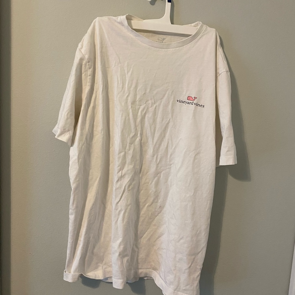 Vineyard Vines T-shirt